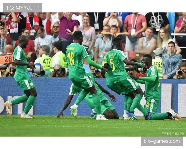 维克托·奥西姆亨破非洲球员进球纪录，状态回暖引热议