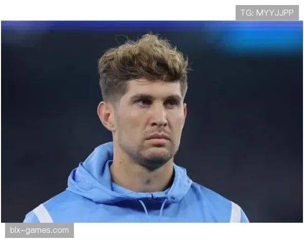 约翰·斯通斯:对比巴斯托尼——出球型中卫不同路径 约翰·斯通斯:对比巴斯托尼——出球型中卫不同路径